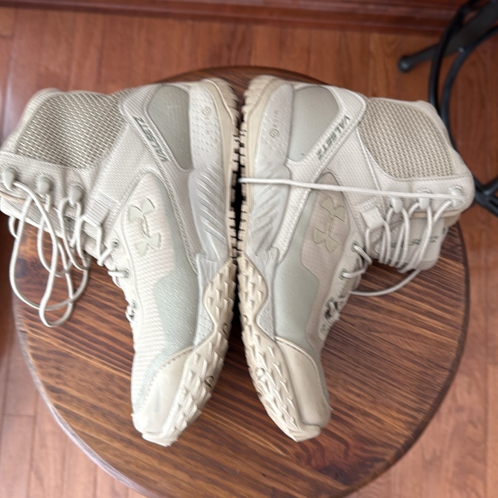 Under Armour Valsetz Neutral Tan Tactical Boots size 8 womens 6 men like new - Picture 7 of 8